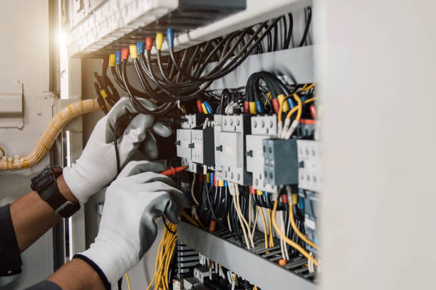 Best Circuit Breaker Repair  in Medford, NY